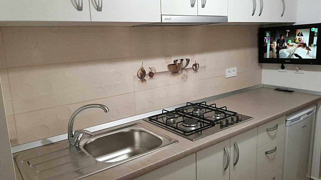 Apartamento Garsoniera Jad Tîrgu Ocna Exterior foto